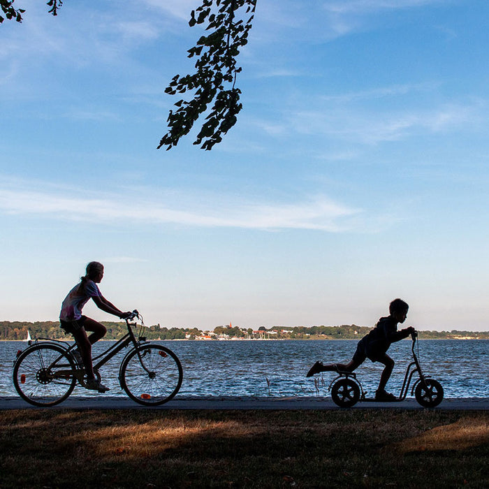 cycling-women-and-kids