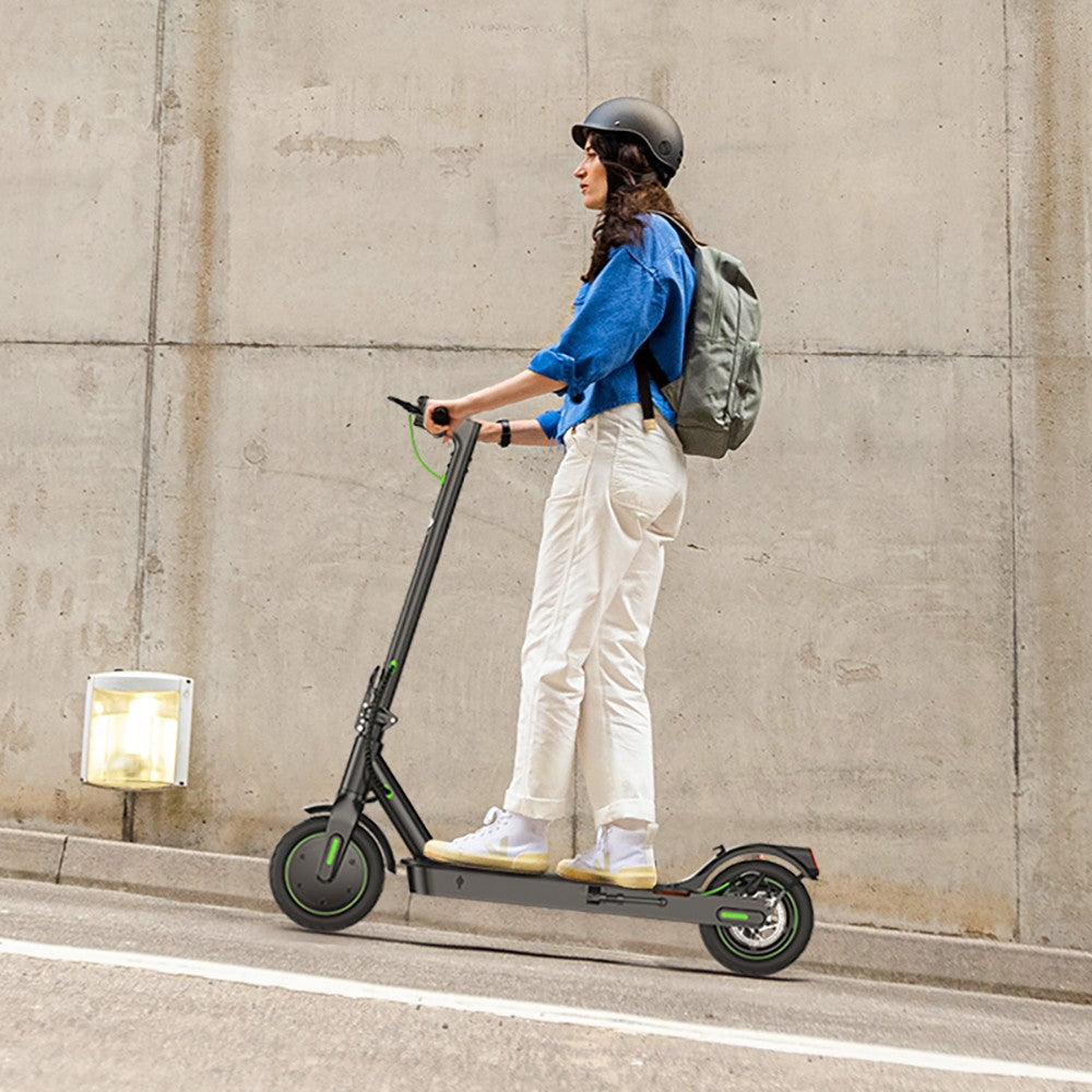 isinwheel S9 Pro Electric Scooter 8.5" Tires 350W Motor 36V 7.5Ah Battery