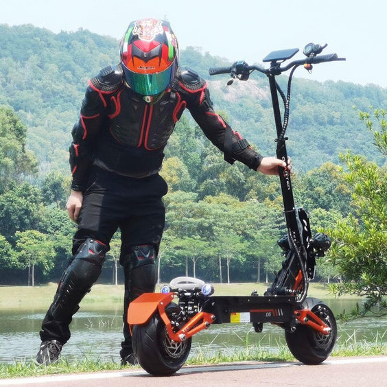 Best LongRange Electric Scooters for Extended Travel OOLACTIVE